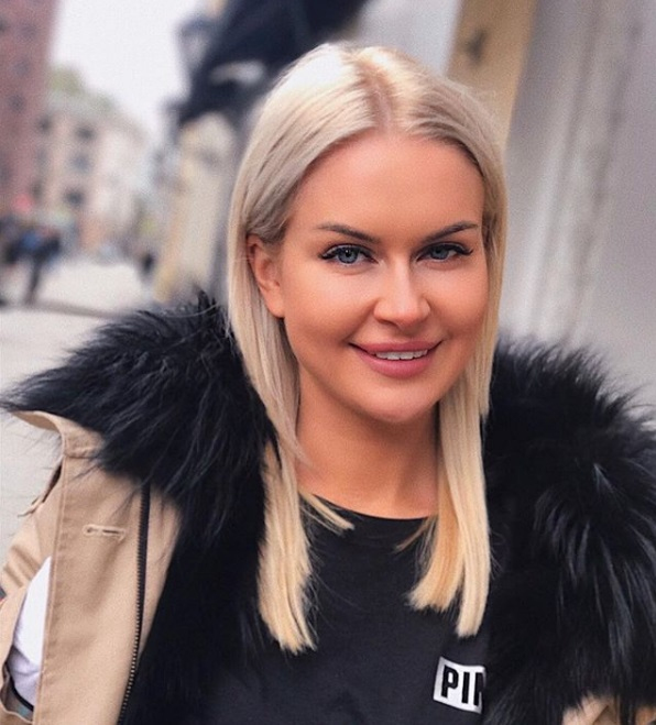 Марина Африкантова: фото до пластики и после