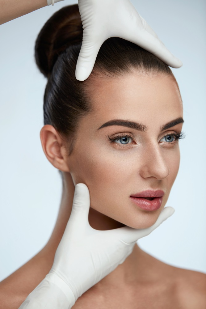 Пластика лица: что может исправить пластический хирург?