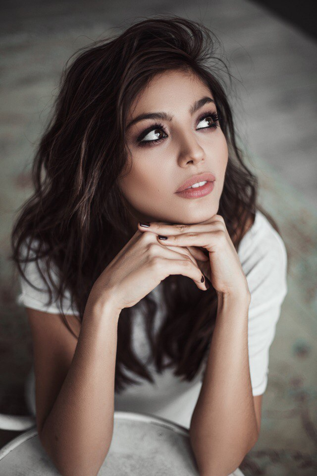 Диля Долинская: до и после пластики