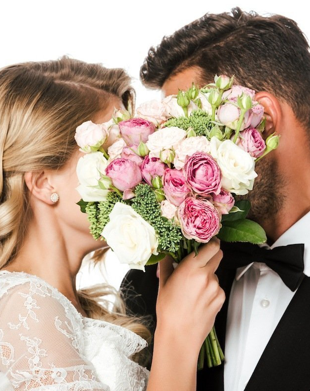 Как выглядят жены, чьи мужья моложе?