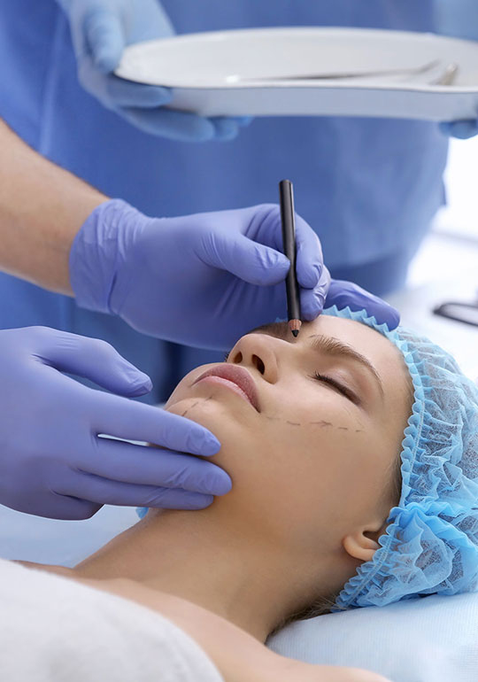 Делать ли пластическую операцию?