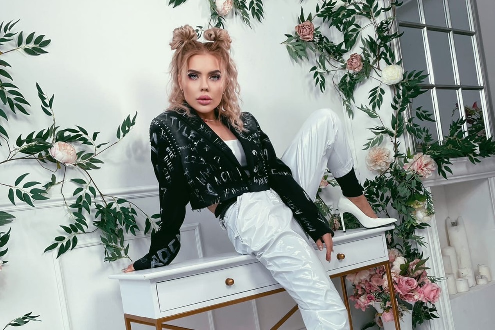 Карина Кросс после пластики