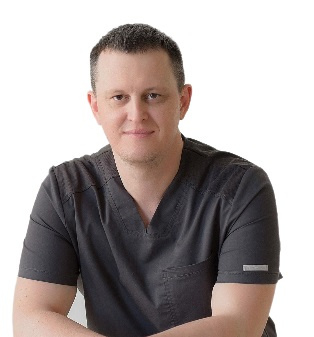 Пластический хирург Цегельников Максим Михайлович