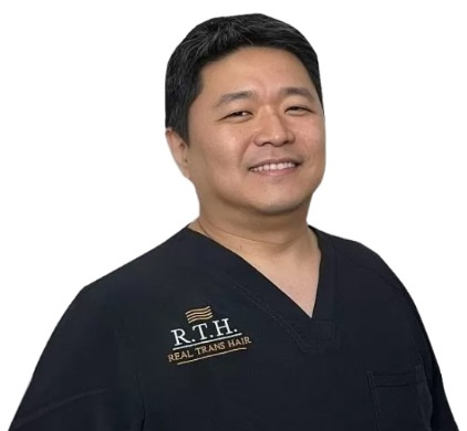 Пластический хирург Цхай Игорь Владимирович