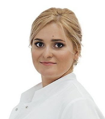 Пластический хирург Веркеева (Иванова) Анна Леонидовна