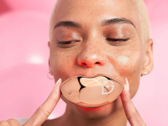 Всё об устройствах для светодиодной терапии губ