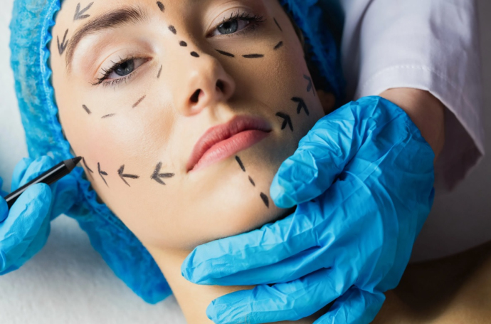 Пластика лица: эволюция методик. Что лучше?