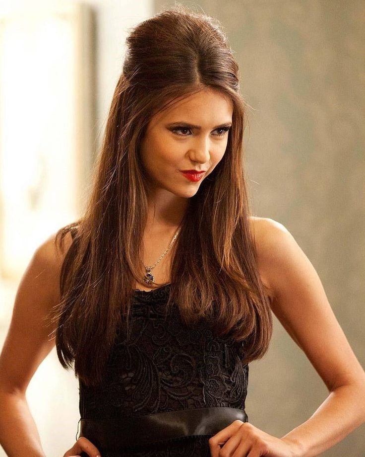 Нина Добрев в сериале "Дневники Вампира"