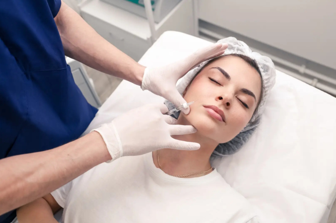 Последствия филлеров: как избежать осложнений?