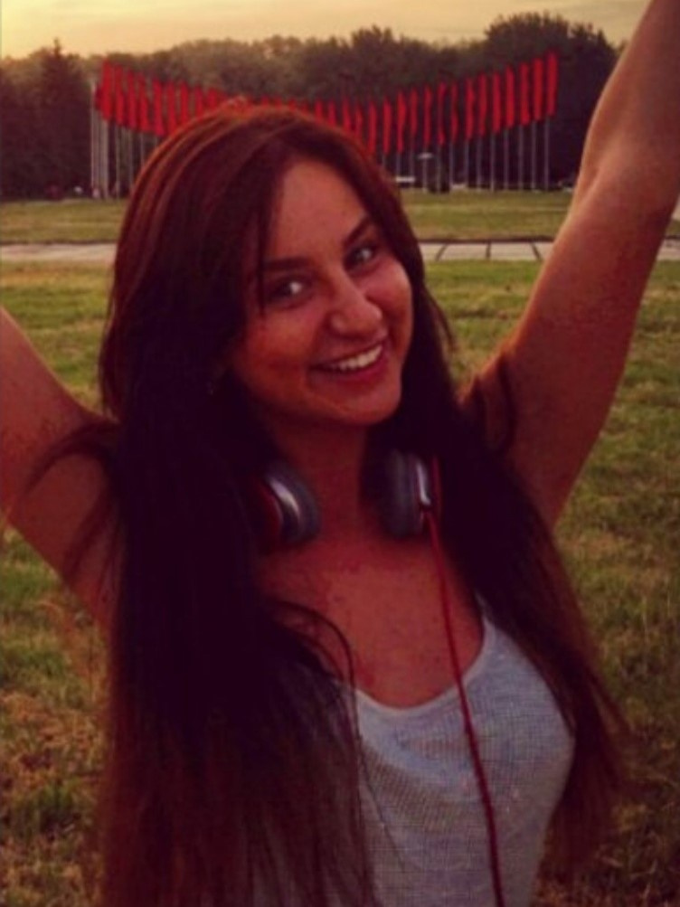 Анна Асти (Дзюба) в молодости