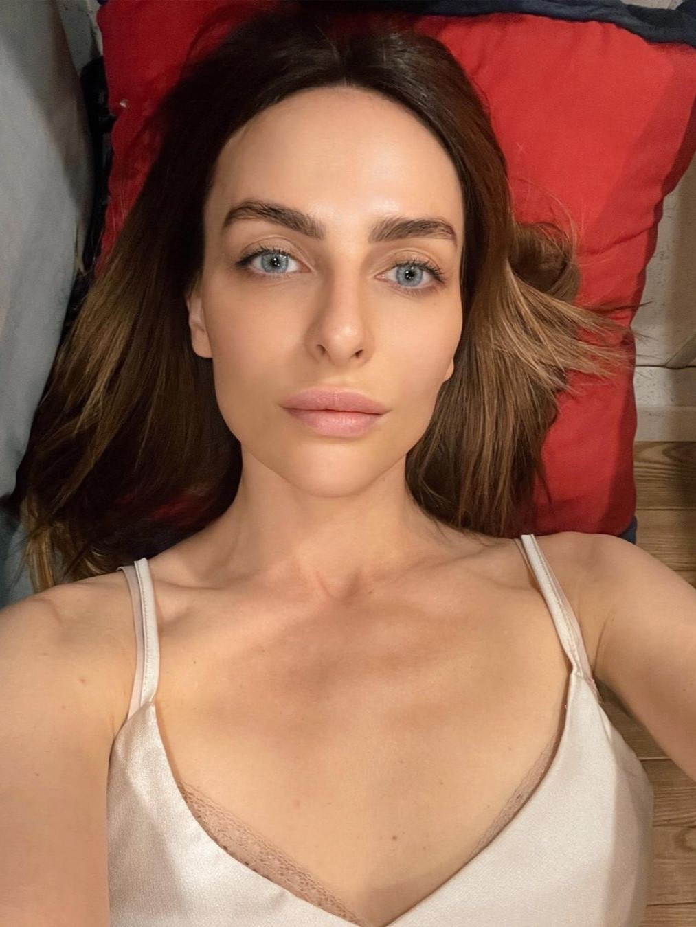 Екатерина Варнава после пластики носа