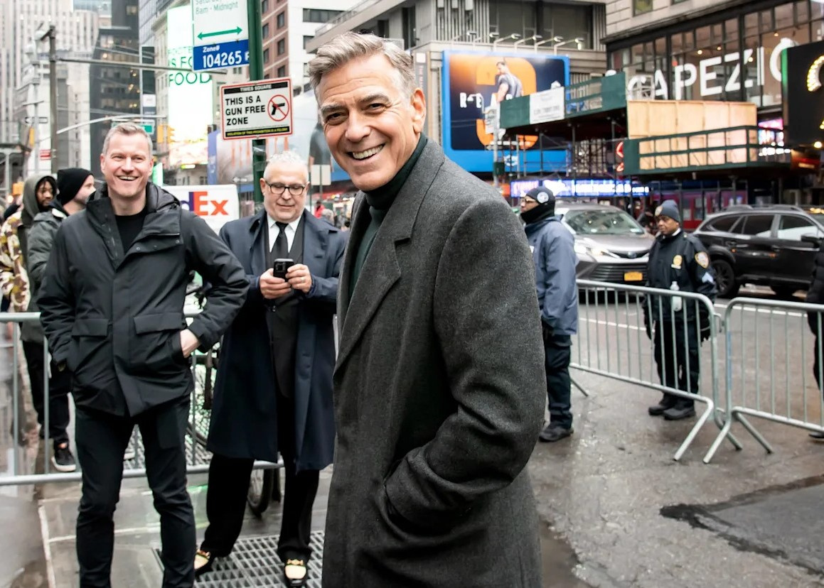 Джордж Клуни после пластики