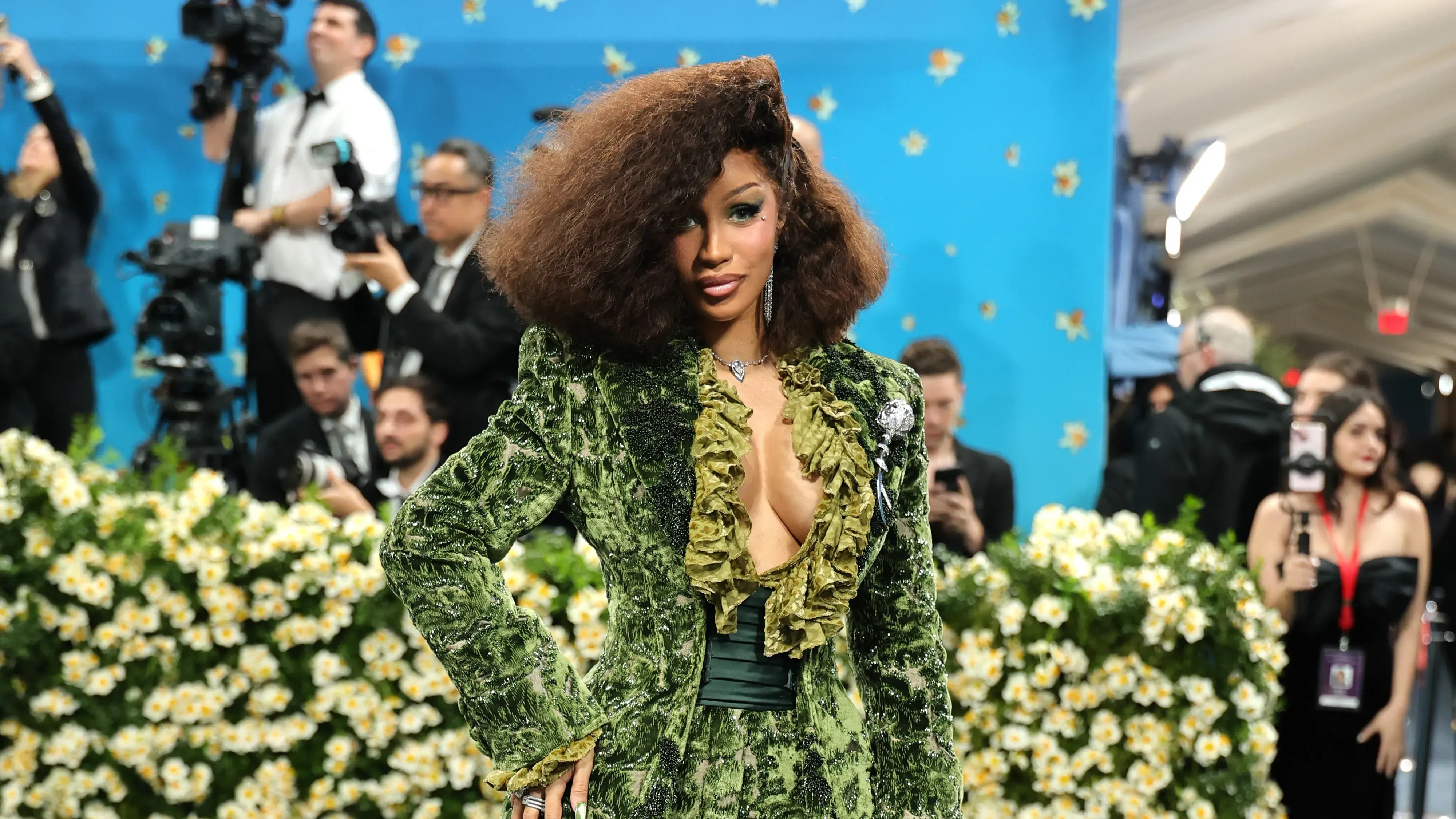 Фото: Карди Би на Met Gala 2025